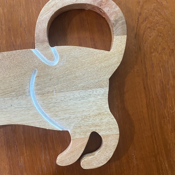 NWOT Dachshund Wood cheese cutting board - Picture 3 of 10